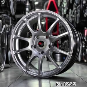 Aro Advan Racing R16 - 7" (5x114)