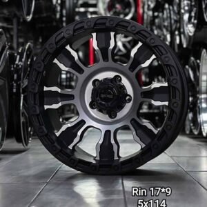 Aro METHOD R17 - 9" (5x114)