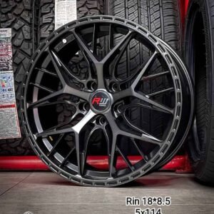 Aro RW R18 - 8.5" (5X114)