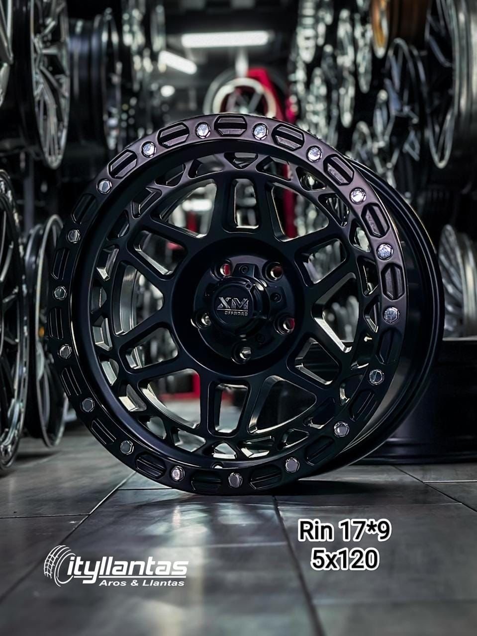 Aro METHOD R17 - 9" (5x120)